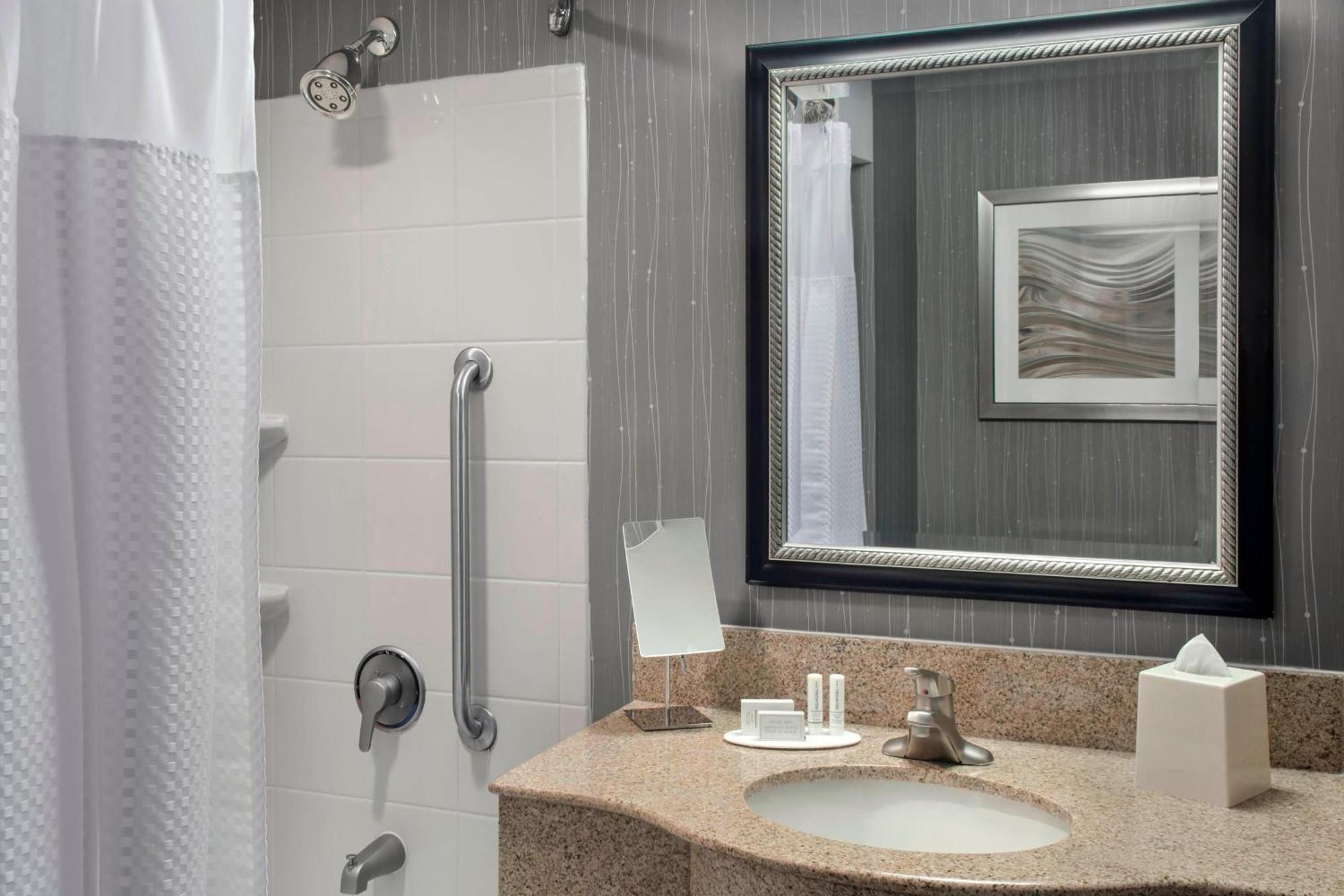 Courtyard By Marriott Paramus Exterior foto